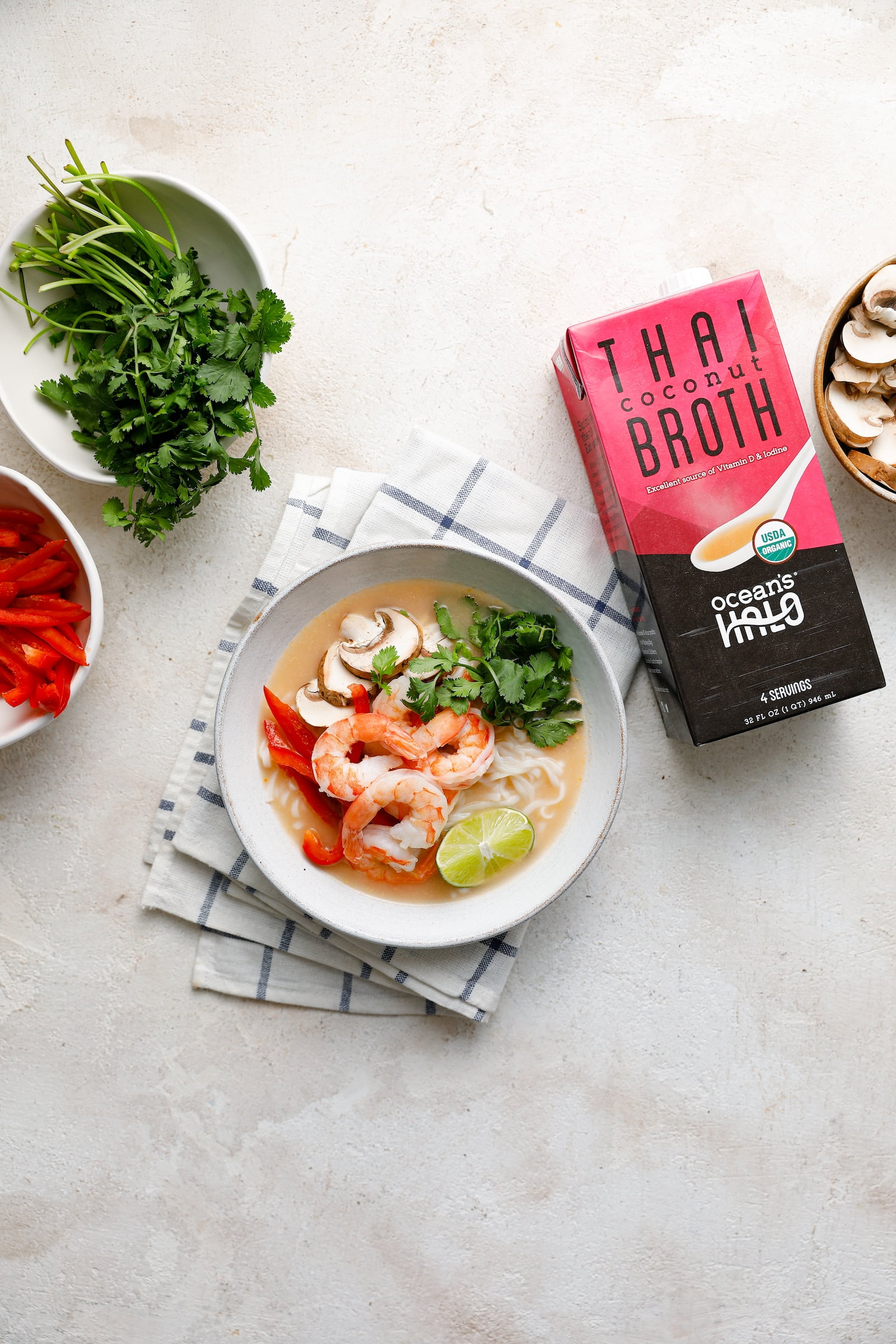 Ocean's Halo, Organic and Vegan Thai Coconut Broth, Shelf-Stable, Contains Coconut, 32 oz.