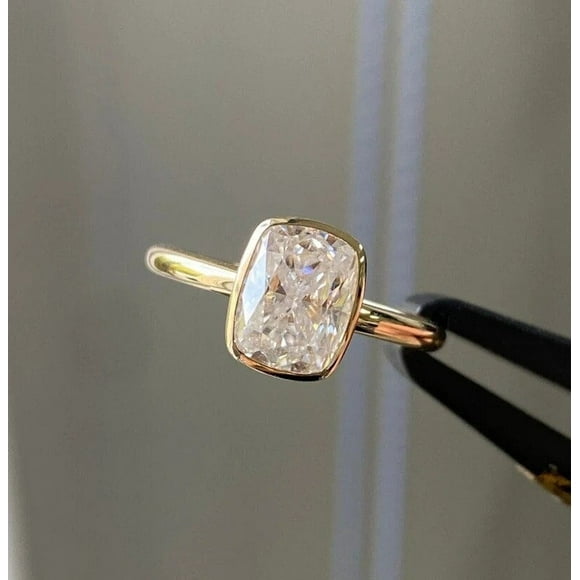 Cushion Cut Moissanite Engagement Ring Solitaire Gold Plated Bridal Ring Anniversary Gift Rings Bezel Set Promise Ring For Women