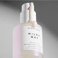 thumbnail image 3 of Sérum HERBIVORE Milky Way, 10% AHA y suavizante de avena, 30 ml con ceramidas, 3 of 9