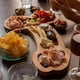 thumbnail image 5 of Plato de madera Vajilla interesante, Plato de charcutería apetitoso, Tabla de charcutería Tabla de madera Plato de forma novedosa para carne Plato de vino y queso, Uni, 5 of 5