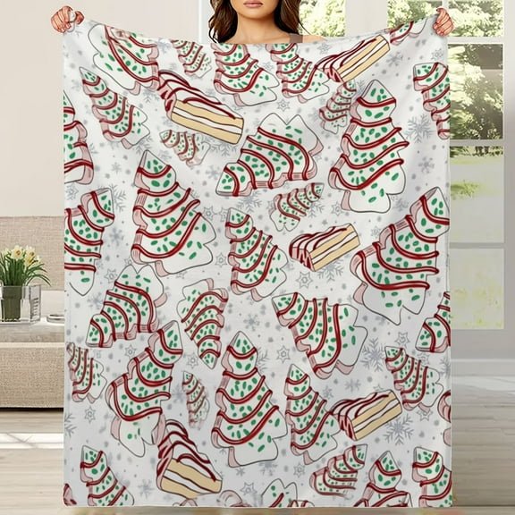 Comfortable Christmas Tree Cake-Shaped Blanket - Soft All-Season Flannel Shawl with Layered Cake Design and Decorative Sugar Granules