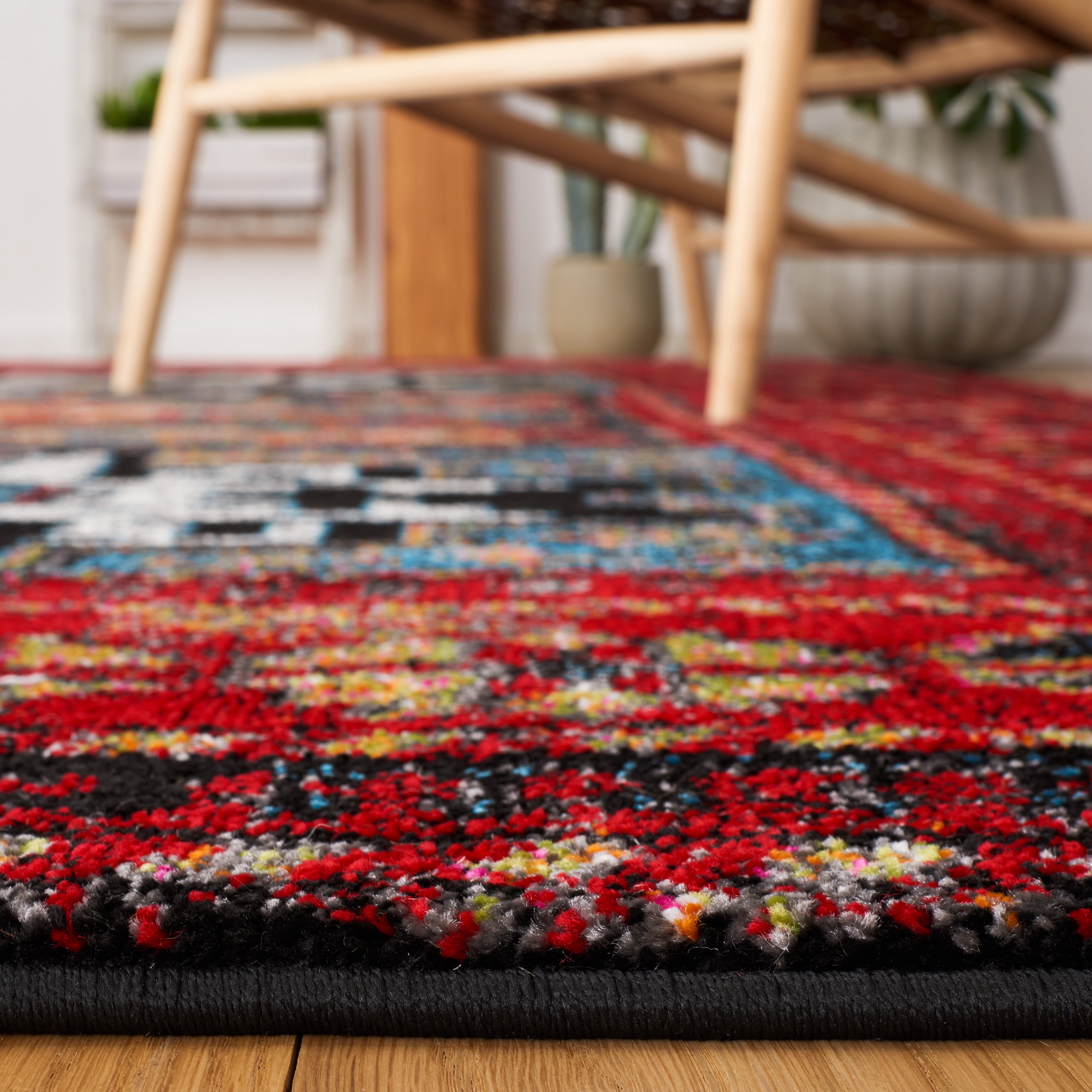 SAFAVIEH Vintage Hamadan Edin Oriental Area Rug, Red/Light Blue, 6'7" x 6'7" Square