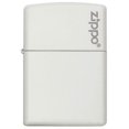 thumbnail image 2 of Encendedor de bolsillo Zippo 214ZL con logotipo blanco mate, 2 of 7