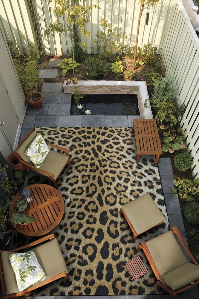 Couristan Dolce Amur Leopard Indoor/Outdoor Area Rug, 2'3" x 3'11", New Gold