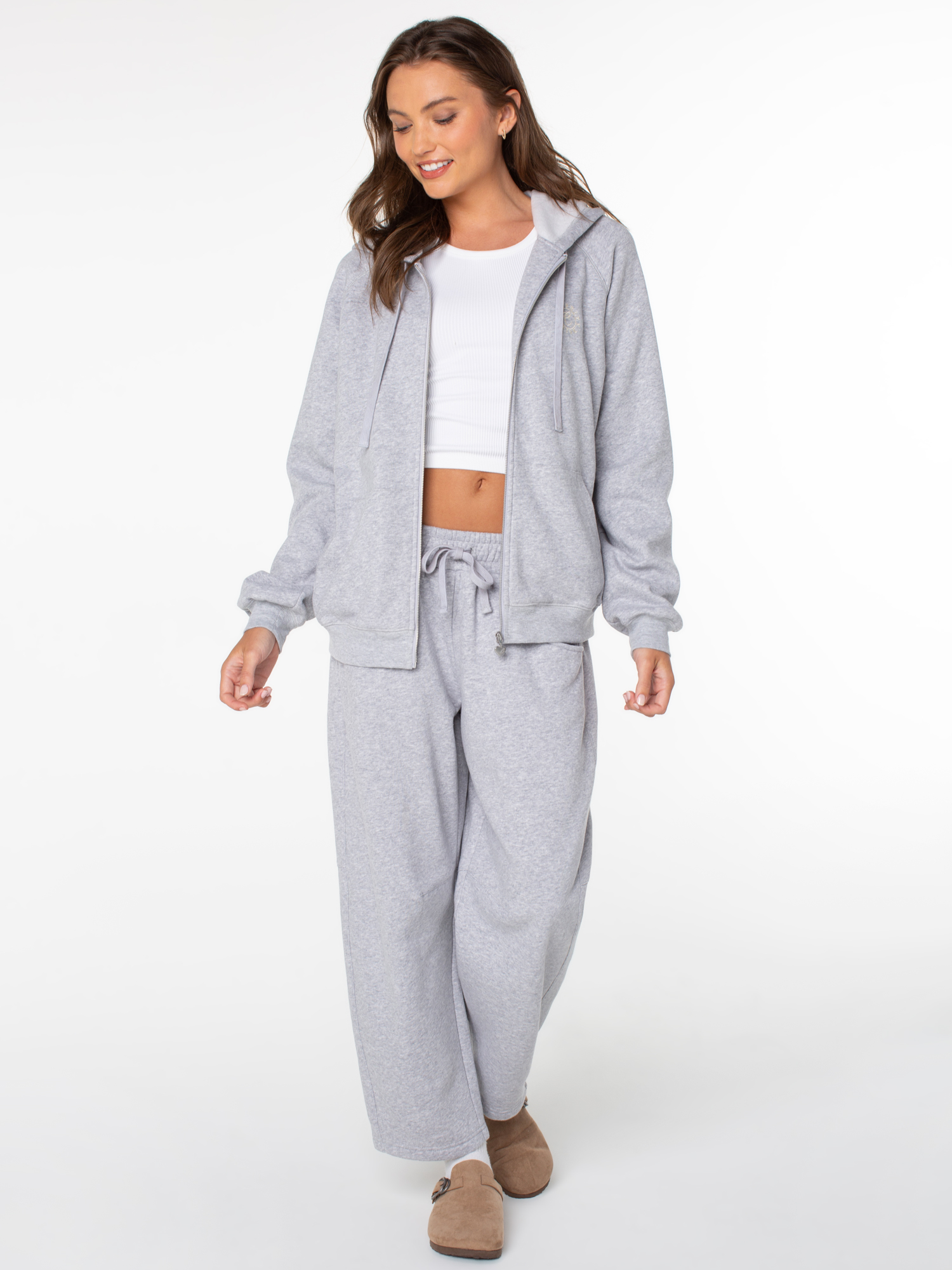 Celebrity Pink Women's Barrel Leg Sweatpants photo 2