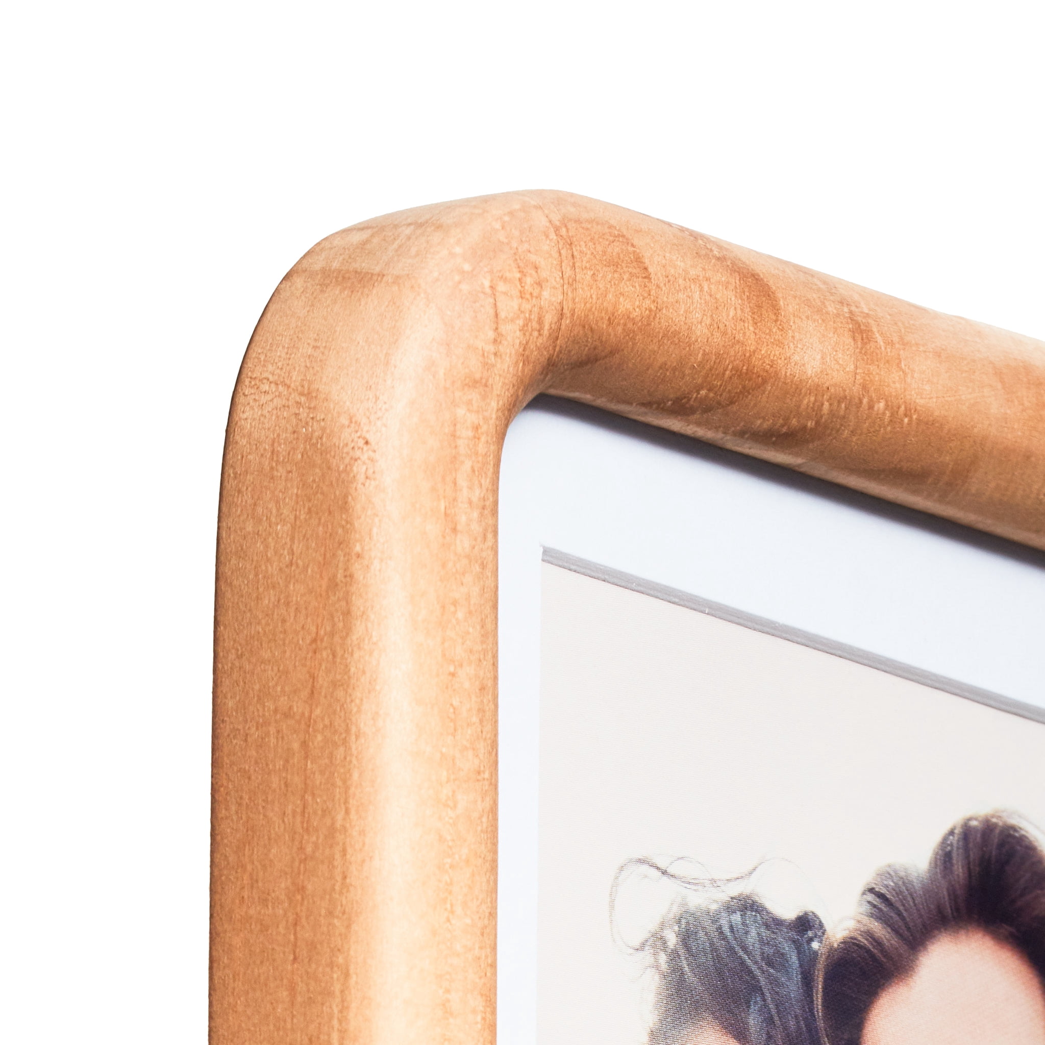Mainstays 5" x 7" to 4" x 6" Rounded Wood Tabletop Picture Frame