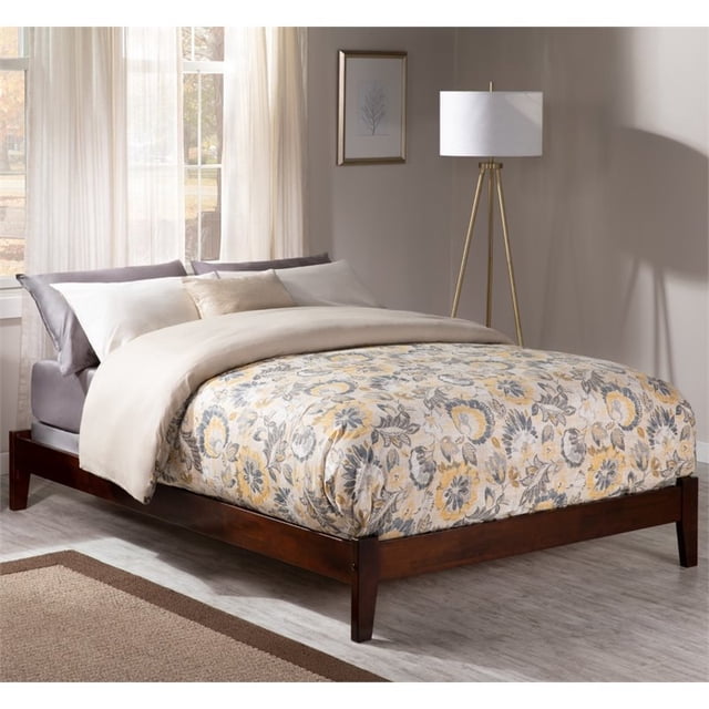 Atlantic Furniture Concord Grand Lit en Noyer