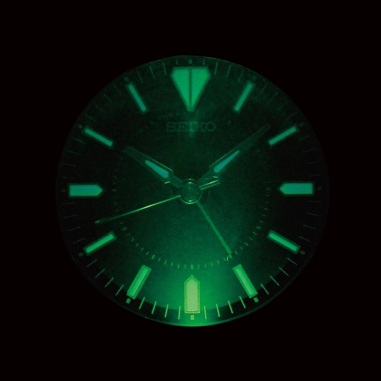 Seiko Mai Alarm Clock, Black, Analog, Quartz, QHE184KLH Seiko Mai Alarm Clock, Black, Analog, Quartz, QHE184KLH