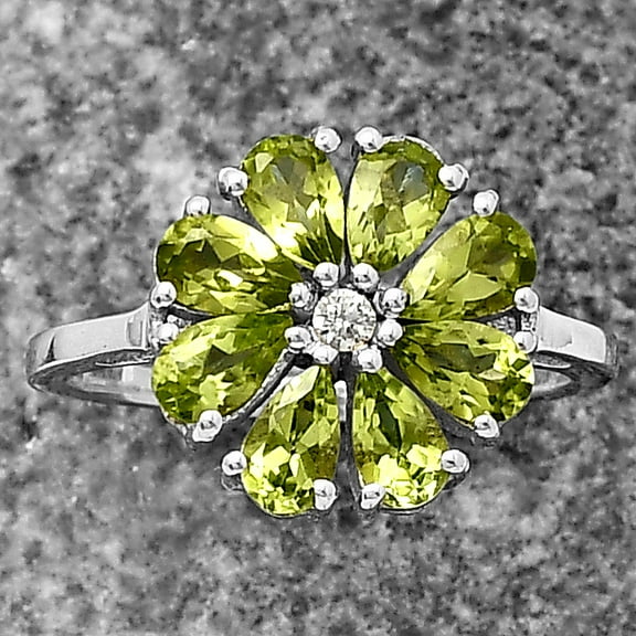 Natural Peridot & Zircon 925 Sterling Silver Ring s.5 Jewelry DGR1127_A_5 R-1031