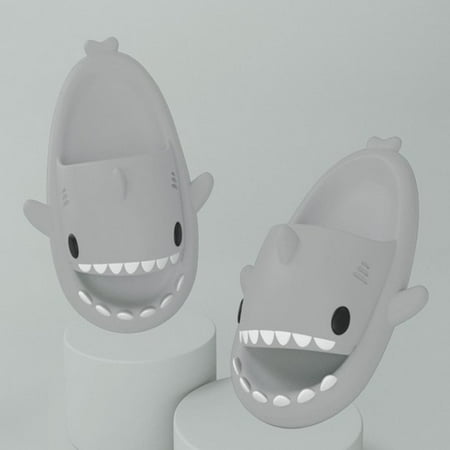 

Risewill Shark Slippers Parent-child Slippers Cute Summer Non-Slip Beach Slippers