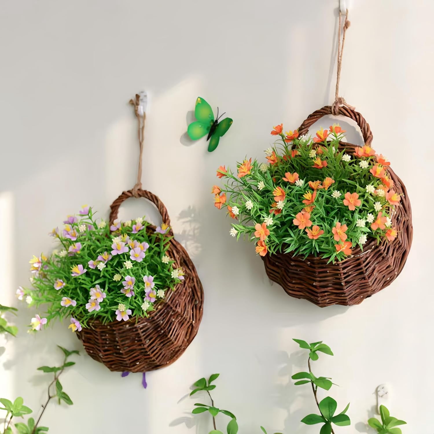 Wall Hanging Woven Baskets: Hanging Wall Basket, Hanging Planter, 2Pcs Waterproof Wicker Baskets with Handle, for Flowers Plants Outdoor Front Door Home Garden, Hanging Wicker Basket