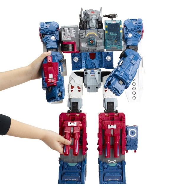 Transformers Generations Titans Return Fortress Maximus - Walmart.com