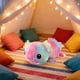 thumbnail image 5 of Lindo peluche de salamandra hexagonal | Peluche suave para niños | Ojos grandes y expresión sonriente | Regalo decorativo para el hogar, 5 of 6