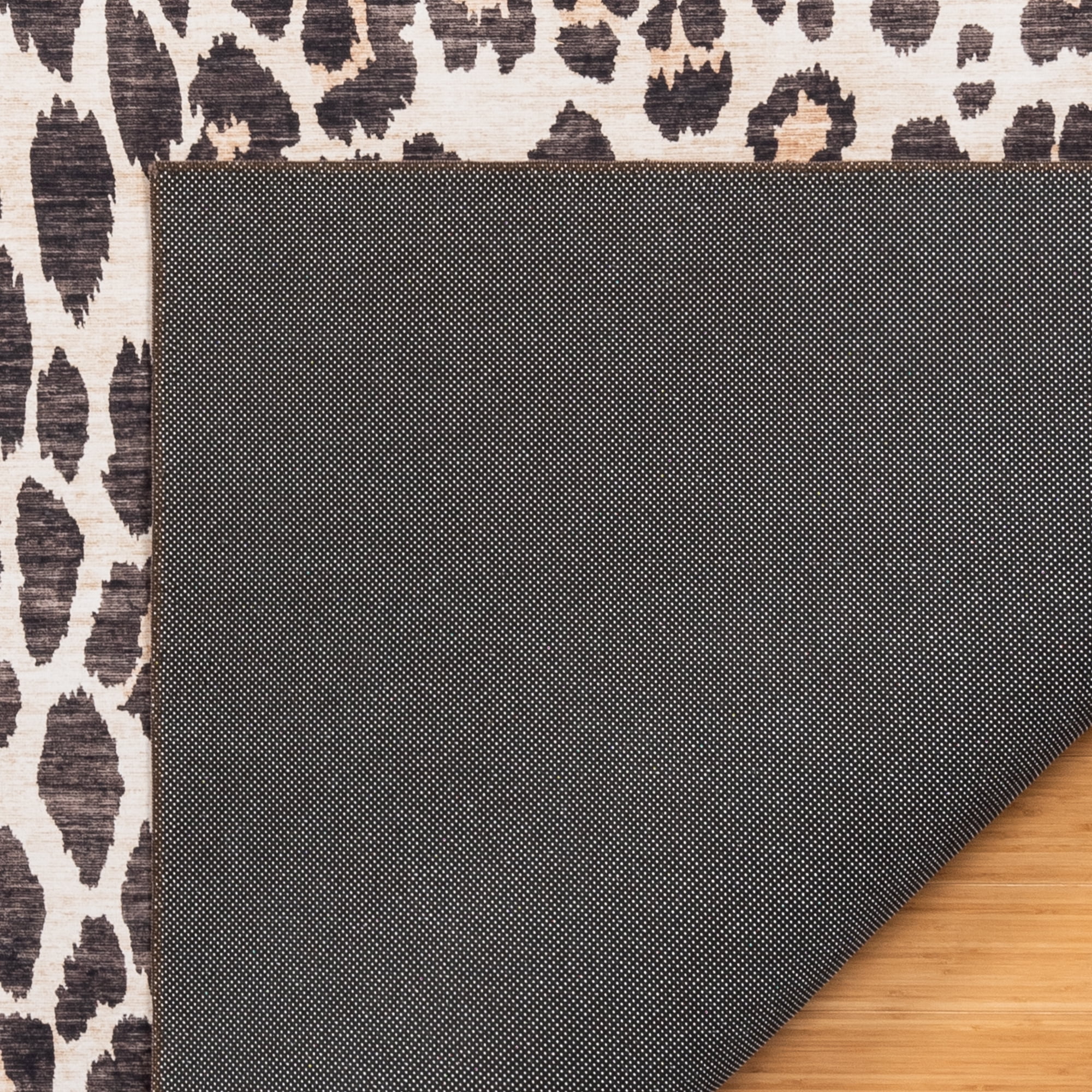 Crystal Print Lennie Modern Animal Print Leopard Area Rug, 2x6