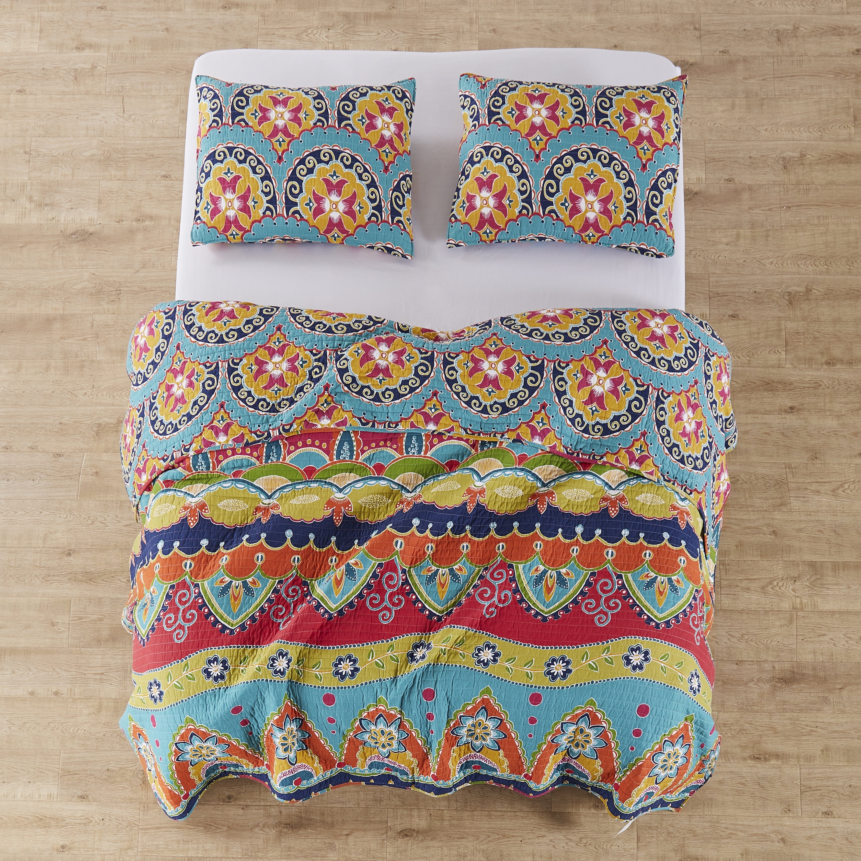 Levtex Home Amelie Multicolor Cotton Quilt, King - Reversible