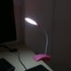 thumbnail image 1 of Interruptor USB Carga Clip-On Conveniente Computadora Portátil Mesa Luz de Lectura Lámpara de Escritorio Rosa, 1 of 3