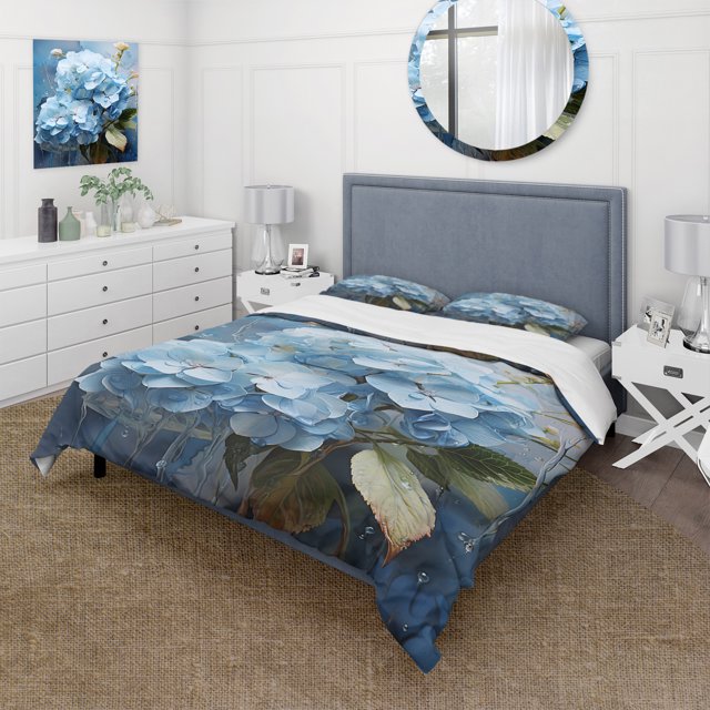 Designart "Blue Hydrangea Subtle Charm" Floral Bedding Covert Set - Hydrangea Blue Traditional Bed Set With 2 Shams