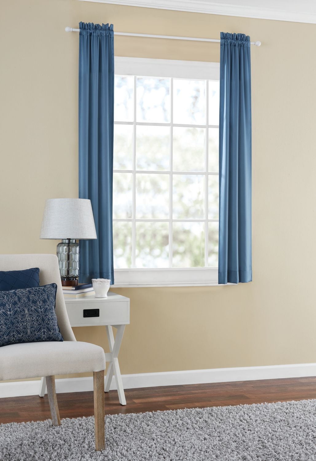 Paire de panneaux de fenêtre à passe-tringle assombrissant de 84 po Mainstays