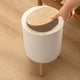 thumbnail image 3 of Bote de basura pequeño de 2,6 galones/10 l con tapa emergente, papelera con patas de madera for baño, cocina y dormitorio, 3 of 8