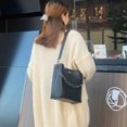 thumbnail image 5 of Bolsos de moda tipo cubo para mujer, bolsos y carteras de diseñador de lujo, novedad de 2023, bolso de hombro con correa de cadena gruesa y cierre de PU, 5 of 5