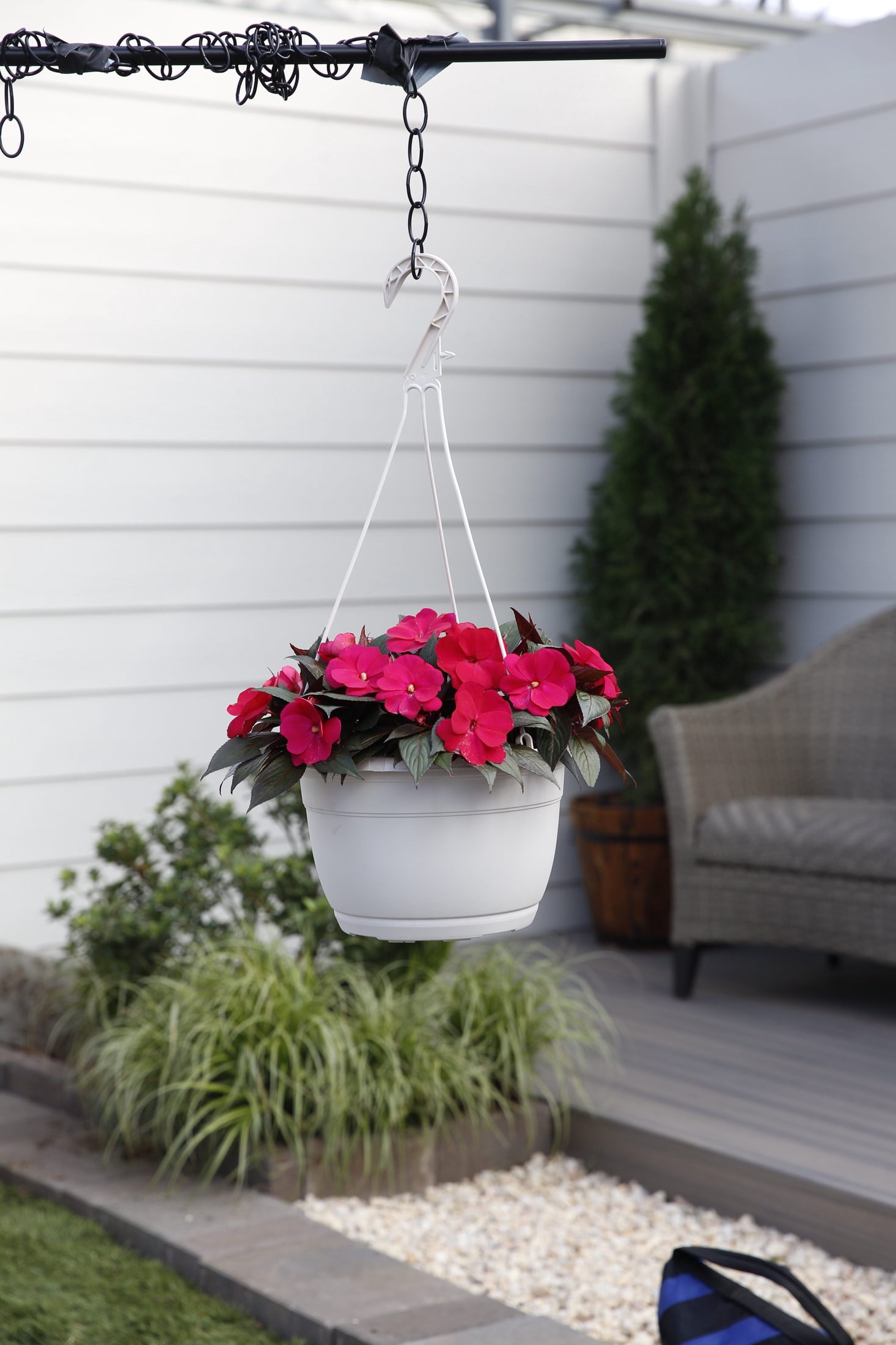 Expert Gardener Pink New Guinea Impatiens Live Annual Plant, 1.5G Hanging Basket
