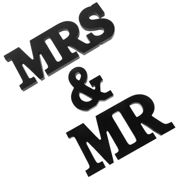 OUNONA Mr Mrs Table Sign for Wedding Decorations Anniversary Party Mr and Mrs Wooden Letters Sweetheart Table Signs for Wedding Valentine Day