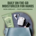thumbnail image 3 of Crema de manos Gold Bond Cedar Rain con aloe y vitamina E 85 g, 3 of 8