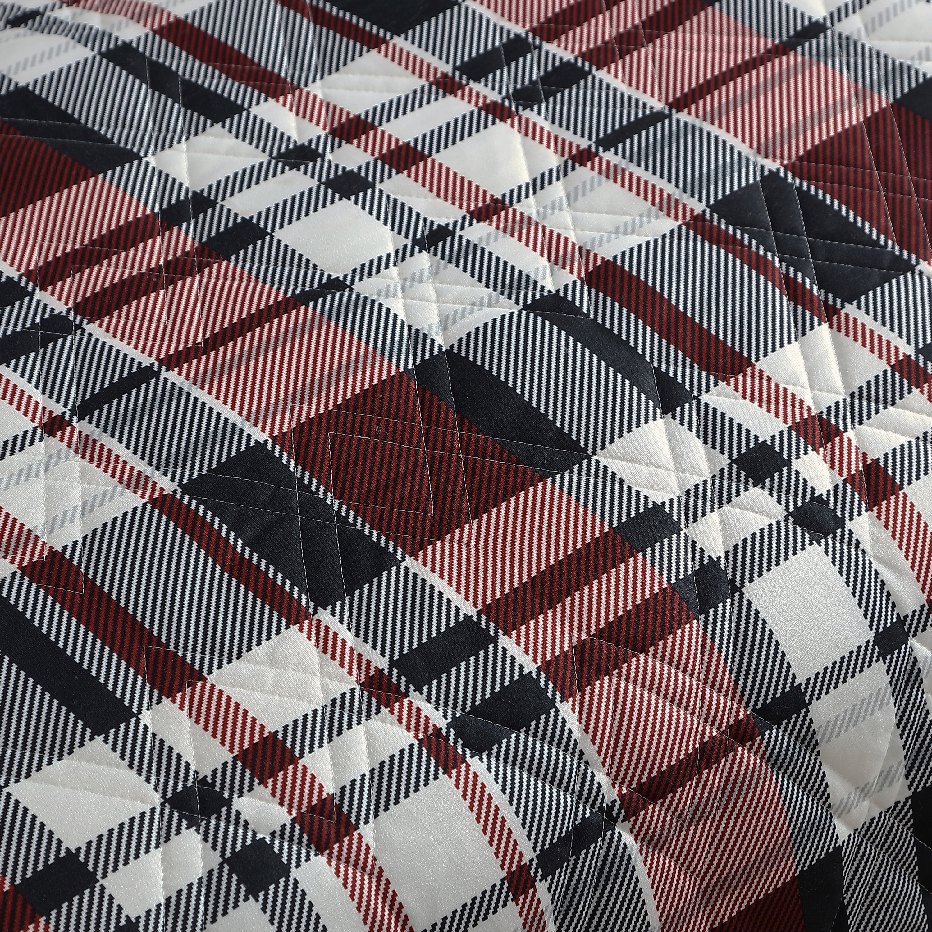 Mainstays 3-Piece Reversible Adult Quilt Set, Red Plaid, King