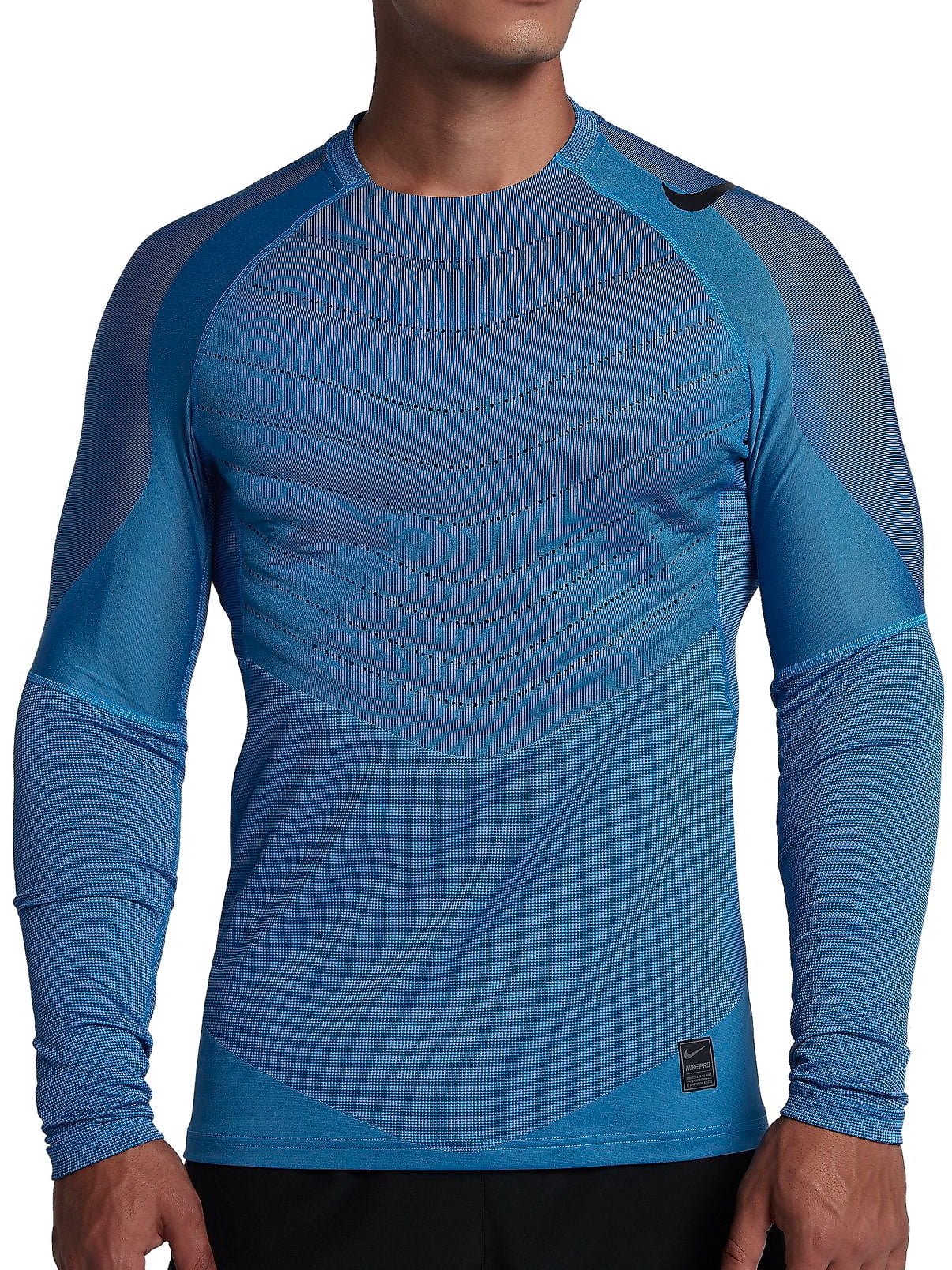 nike pro aeroloft