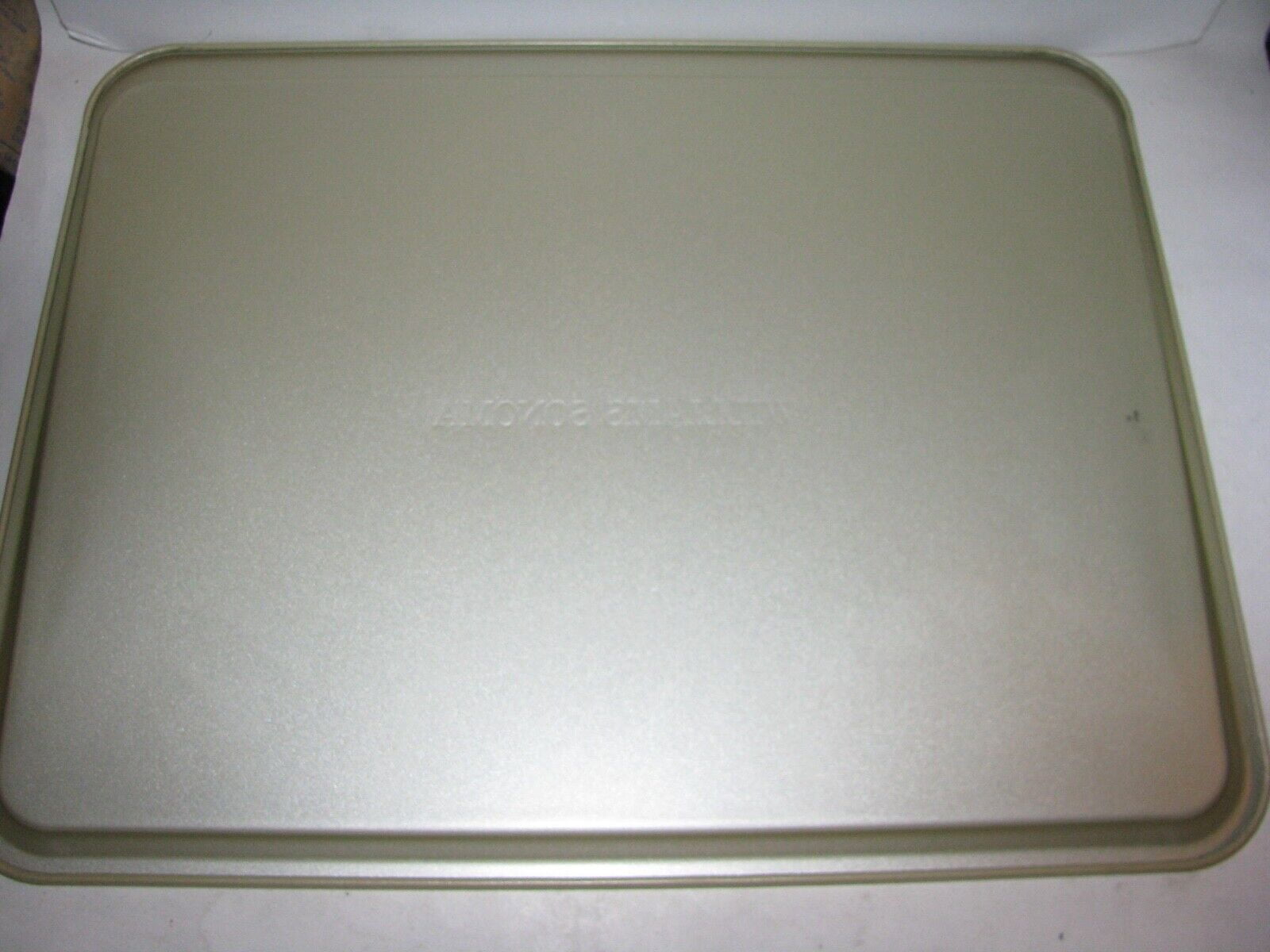 William Sonoma, Scoop Cookie Sheet, Baking, Goldtone Finish, NEW