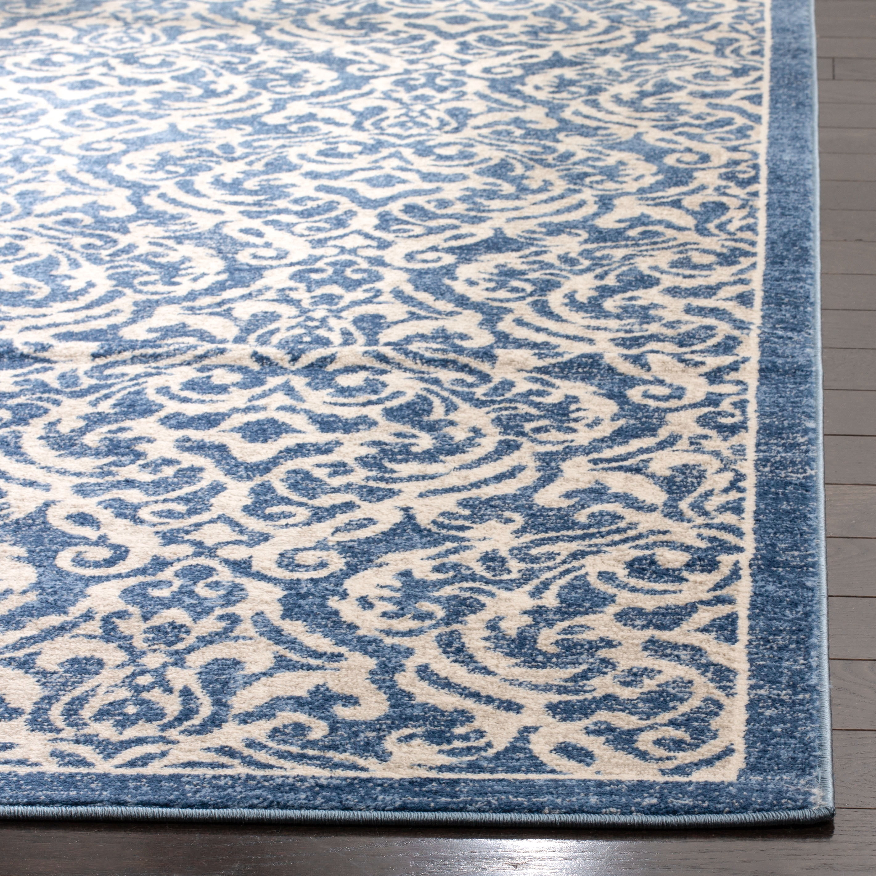 SAFAVIEH Brentwood Dilara Damask Area Rug, 2' x 4', Navy/Cream