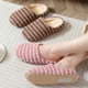 thumbnail image 4 of Pantuflas japonesas para mujer, primavera, otoño e invierno, para parejas, con suela suave y silenciosa, para el hogar, para hombre y mujer, de madera, 4 of 5