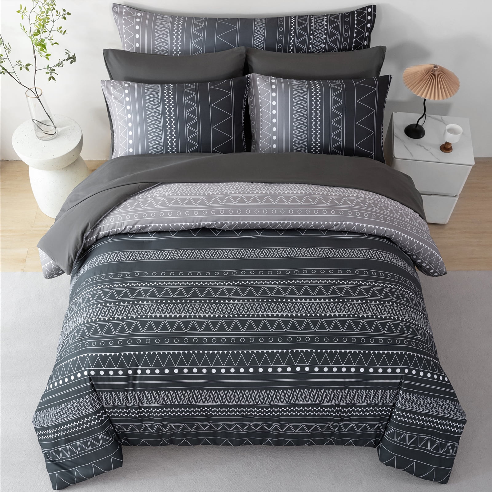 RYNGHIPY Full Bed in a Bag for Men 8 Pieces Black Grey Comforter Set Boho Stripe Gradient Bedding Quilt Set Lightweight Soft Bedding Comforter Sets (Black Grey,Full)