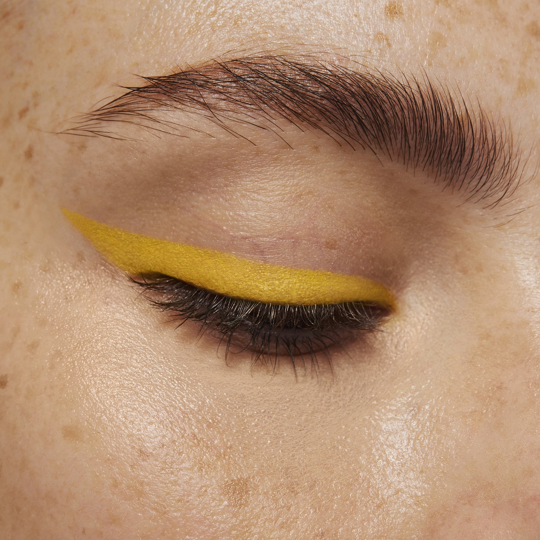 af94 Star69 Gel Eyeliner, Hot Summer Night, Yellow