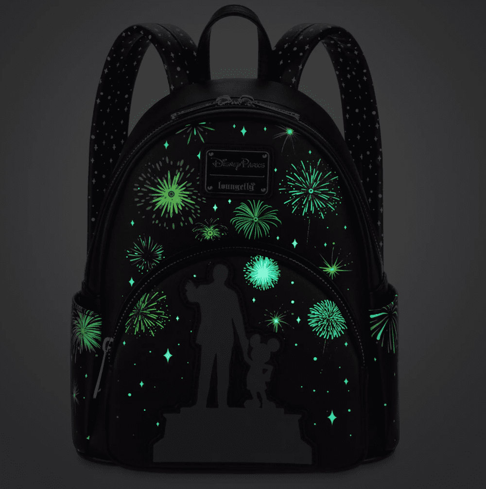 green light up mini backpack Loungefly ELF CLAUSOMETER : Clothing, Shoes & Jewelry Hes surrounded by snowflakes and presents Disney by Loungefly Unisex Light-Up