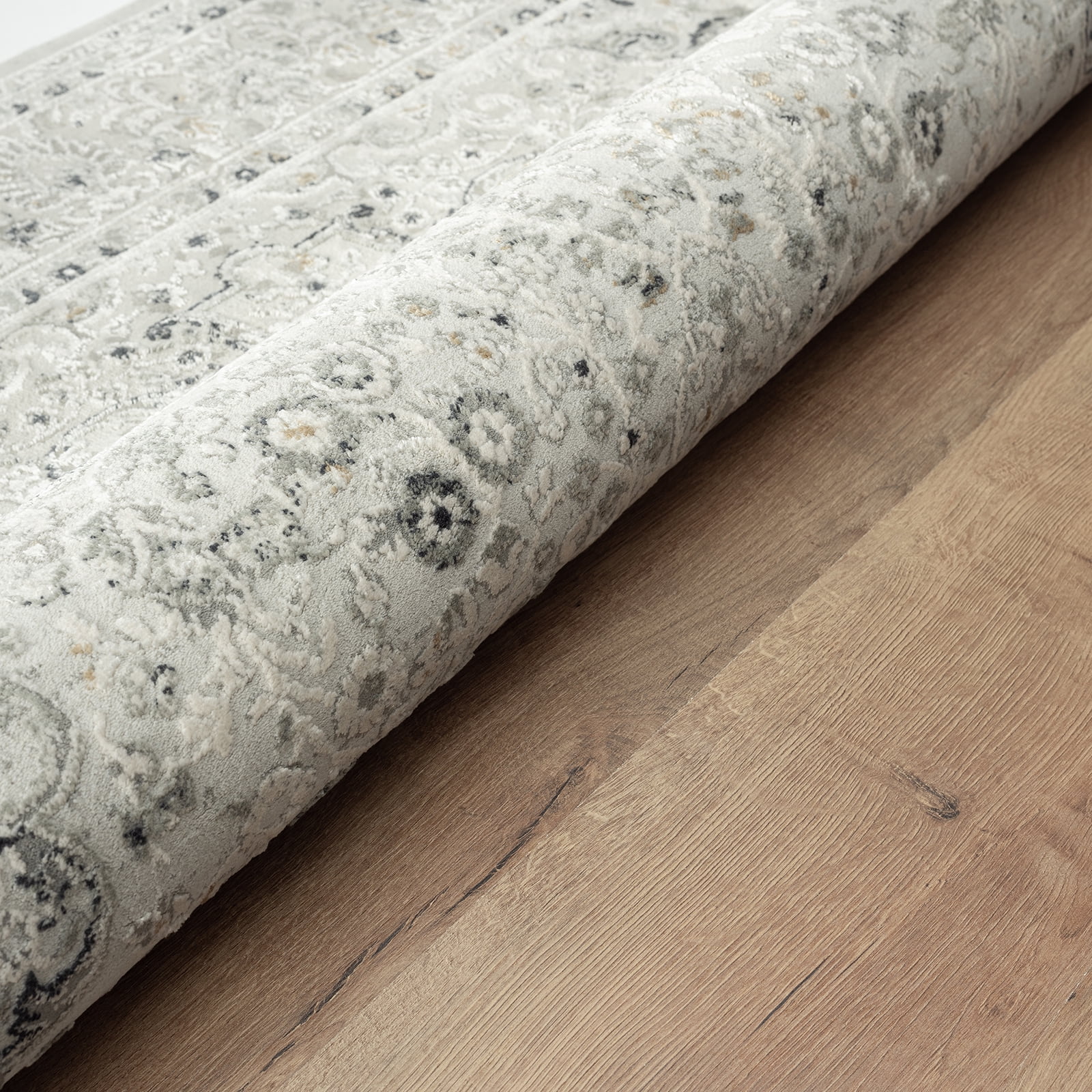 Harlow Hill 4' x 6' Ivory/Gray/Taupe Medallion Traditional Polyester Blend Indoor Area Rug