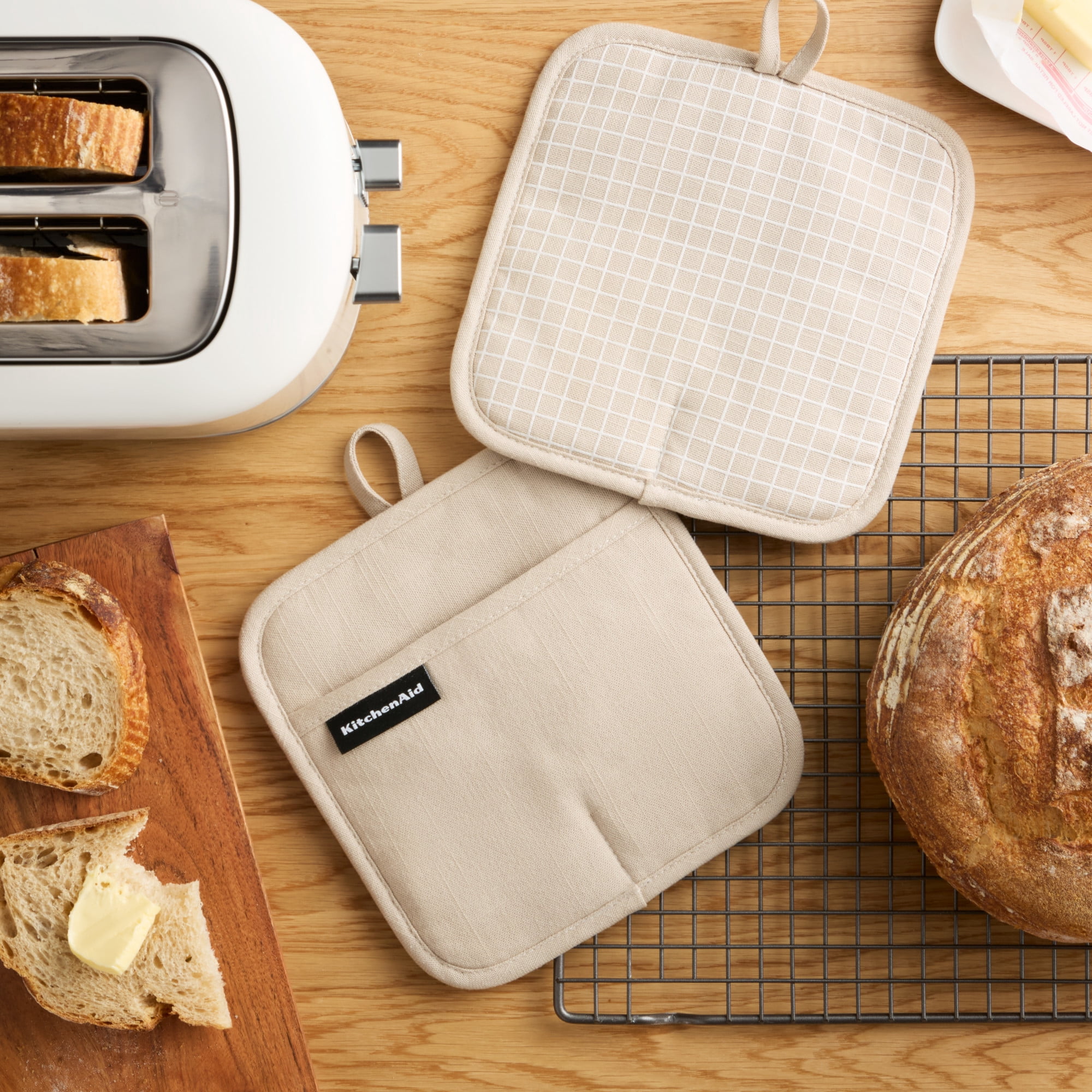 KITCHENAID Gourmet Series Gridlines Pot Holders 2-Pack Set, Heat Resistant up to 600°F, Soft Silicone Grip, Magnetic Cuff, Milkshake Tan, 8"x8"