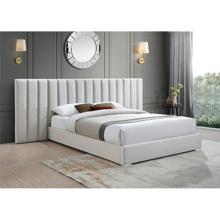 Meridian Furniture Pablo Velvet Queen Bed Meridian Furniture Pablo Velvet Queen Bed