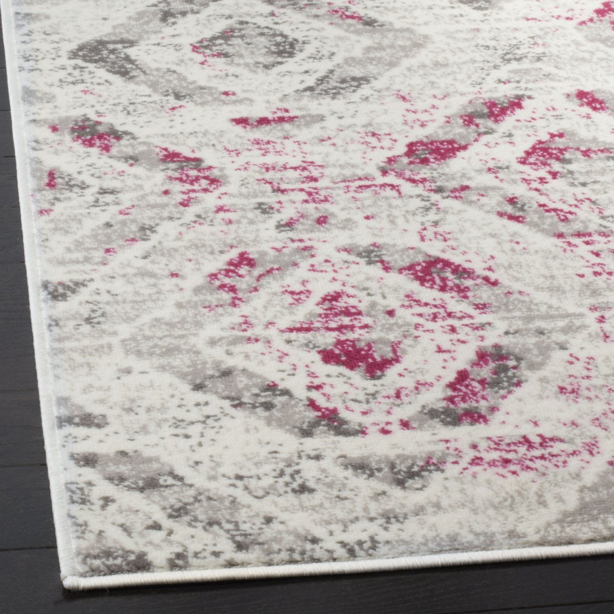 SAFAVIEH Skyler Salim Geometric Area Rug, Ivory/Pink, 5'1" x 7'6"