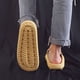 thumbnail image 5 of Pantuflas unisex Luxtrada de EVA súper suaves, de secado rápido y con punta abierta, antideslizantes, color negro, talla S, 5 of 7