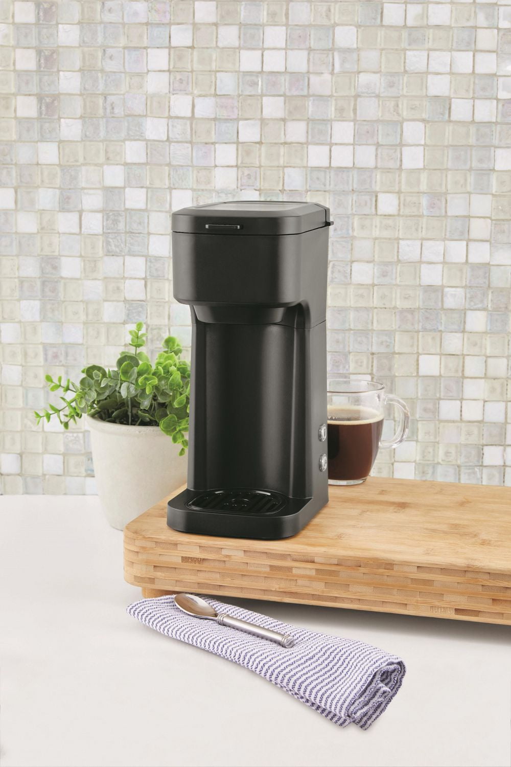 Cafetière à portion individuelle Mainstays, double infusion, compatible avec le café moulu ou K-Cup*