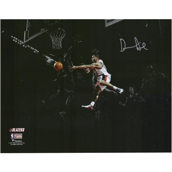 Damon Stoudamire Portland Trail Blazers Autographed 11" x 14" Spotlight Passing vs. Golden State Warriors Photograph - Fanatics Authentic Certified