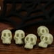 thumbnail image 2 of 50 minicalaveras de plástico para Halloween, figuras en miniatura, adornos, juguetes de Halloween, decoraciones para manualidades, accesorios de broma y recuerdos de fiesta., 2 of 5