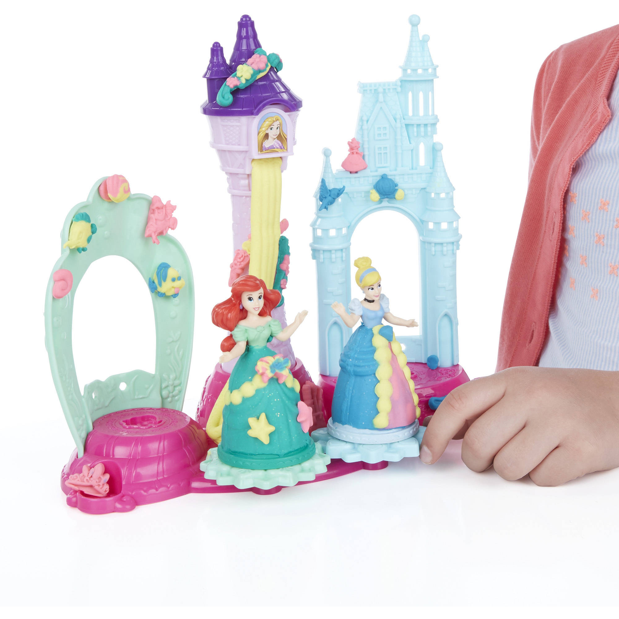 Play-Doh Disney Royal Palace Set with Cinderella, Ariel & 4 Cans of Play-Doh