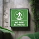 thumbnail image 1 of Señal restrictiva: "No pise el pasto" color verde y blanco. Plástico estireno calibre 40, resistente a exteriores, 20 x 20 cm. Señalamiento, Cartel, Letrero cuadrado, Señalización de medio ambiente., 1 of 4