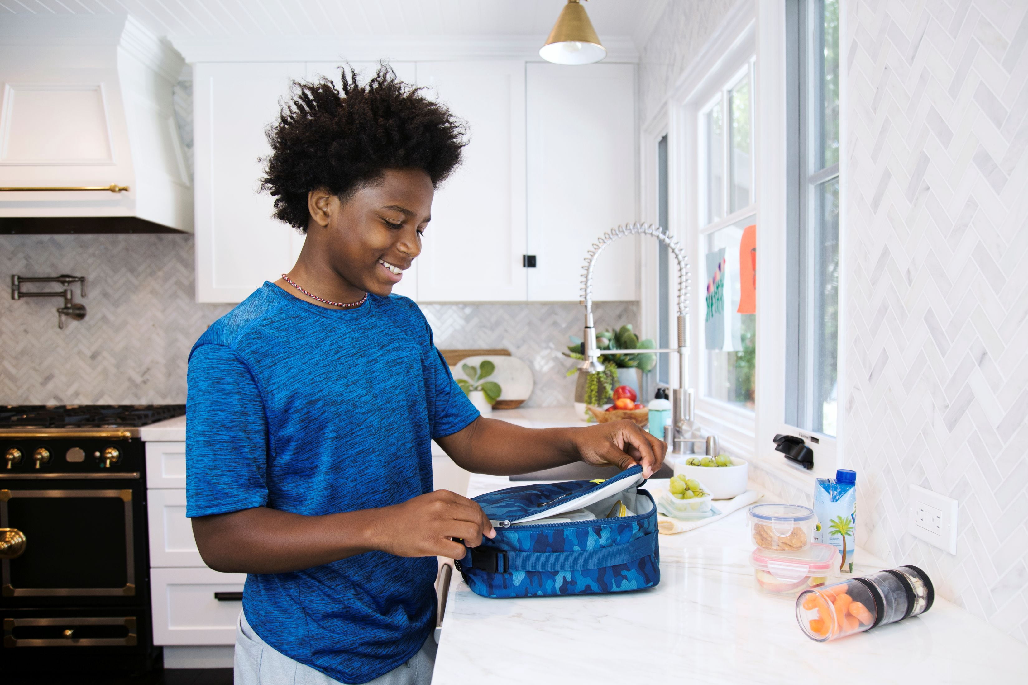 PackIt Freezable Classic Lunch Box, Unisex Blue Camouflage, BPA Free, Non Toxic Polycanvas, Reusable Lunch Boxes, 1 Count