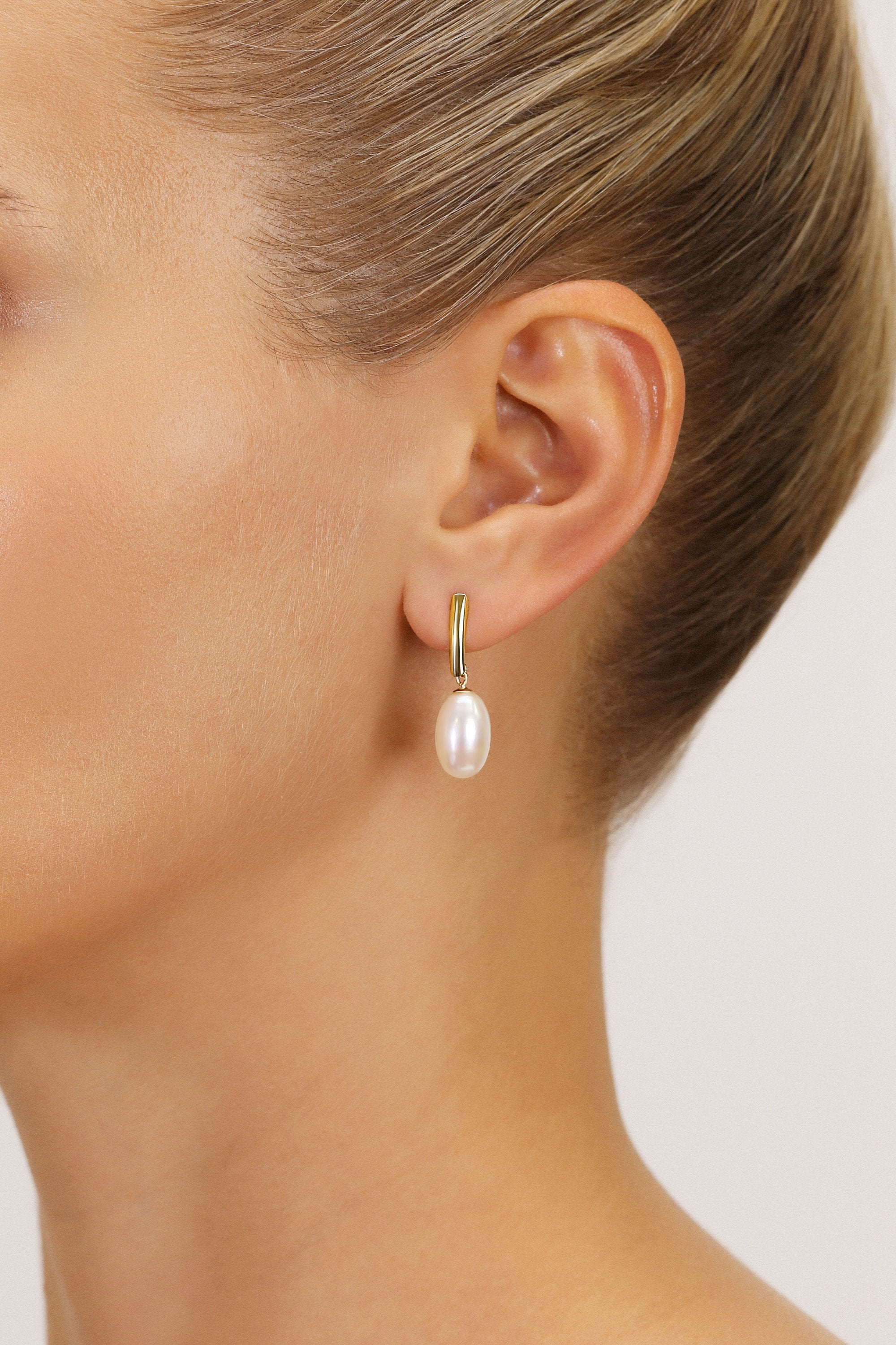 Tilo Jewelry 14K Yellow Gold 8.5-9mm White Freshwater Pearl Drop Earrings with Secure Push-Backs | Handmade Fancy Earrings for Women & Unisex
