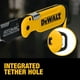 thumbnail image 5 of Navaja multiusos DEWALT Atomic Compact Series Push-and-Flip, 5 of 8