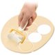 thumbnail image 4 of Juego de cortadores, rodillo de rueda de cortador de masa, cortador cuadrado redondo, herramienta de pastelería de molde de galletas de Pizza con Circular, Rectangular oso de fresa Electrónica, 4 of 5