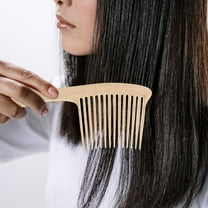 UPOUART Beige Hair Pick Comb with Smooth Teeth, Plastic Design Ideal for Thick, Coarse Hair and Everyday Bedroom Styling